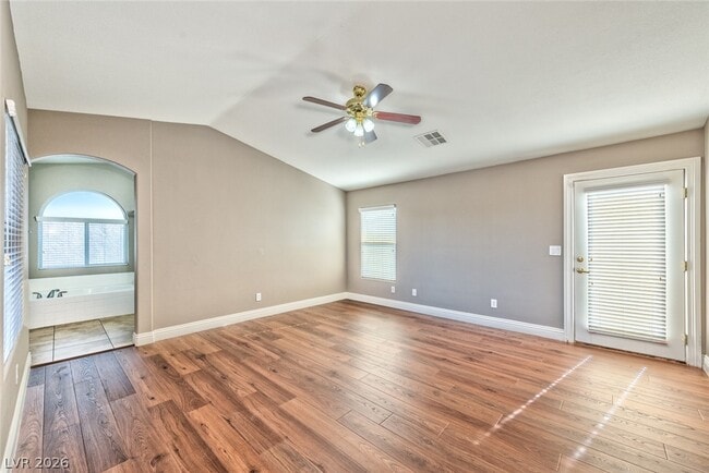 Building Photo - 1593 Dark Wolf Ave