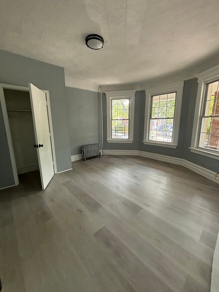 Building Photo - 127 N 14th St