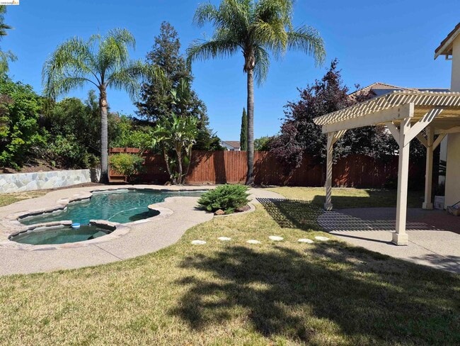 Building Photo - 4016 Caldera Way