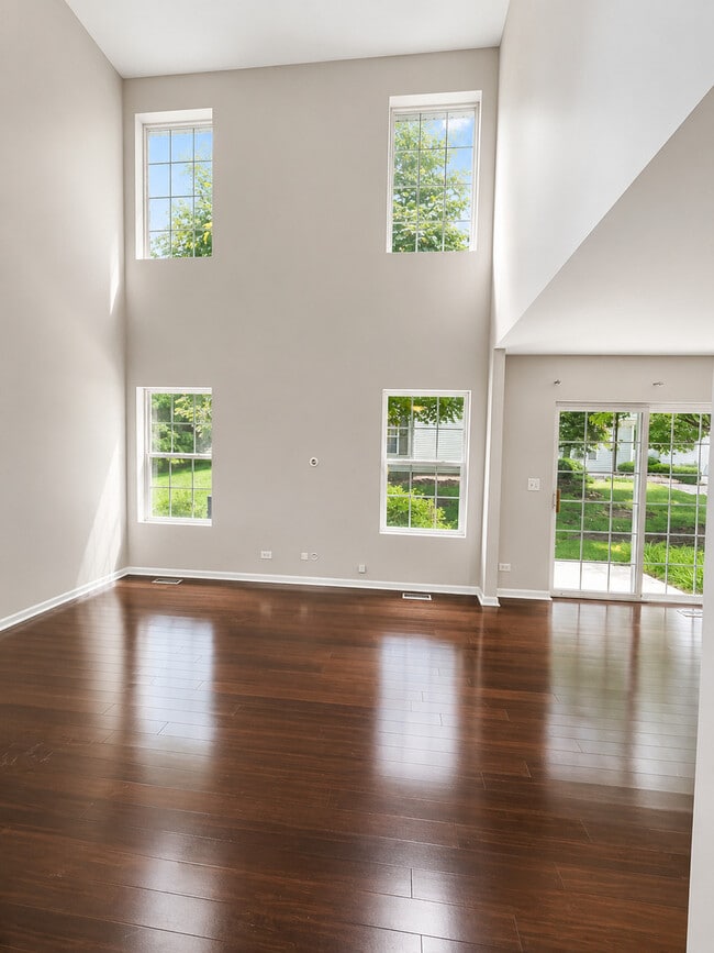 Building Photo - 2338 Stoughton Cir
