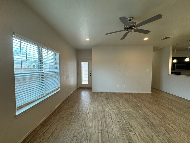 Building Photo - Cooper ISD- Luxury Duplex in Southwest Lub...