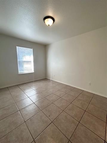 Building Photo - 5018 Nell St