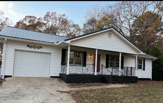 Building Photo - 1267 Kilgore Rd