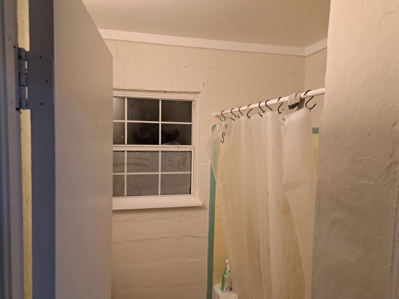 Building Photo - 1426 Pepper Dr