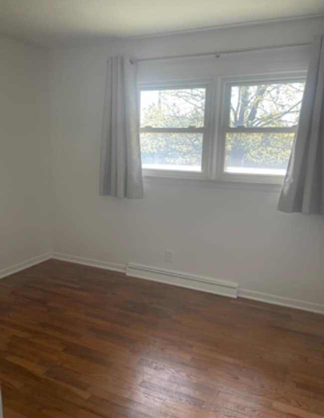 Building Photo - 3 bedroom in Grand Blanc Twp.