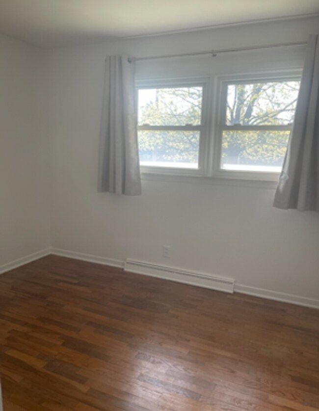Building Photo - Coming Soon - 3 bedroom in Grand Blanc Twp. - Available furnished or unfurnished