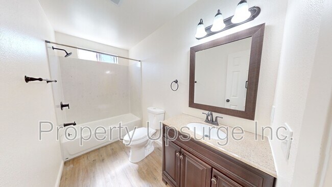 Building Photo - 1230 Canby Rd