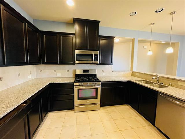 Building Photo - 9929 Copperhead Ln