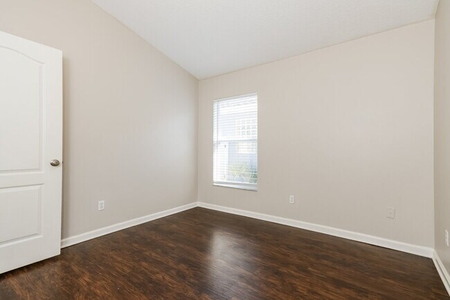 Building Photo - 3048 Merlot Way