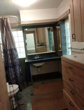 Building Photo - 2831 Wiley St