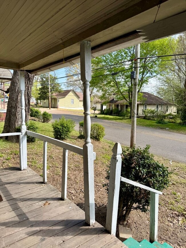 Building Photo - Coming Soon 2 Bedroom 1 Bath House