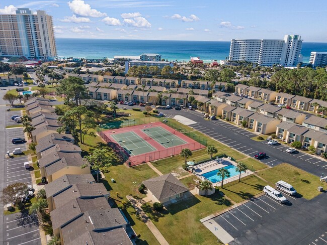 Building Photo - Gulf Highlands Beach Resort