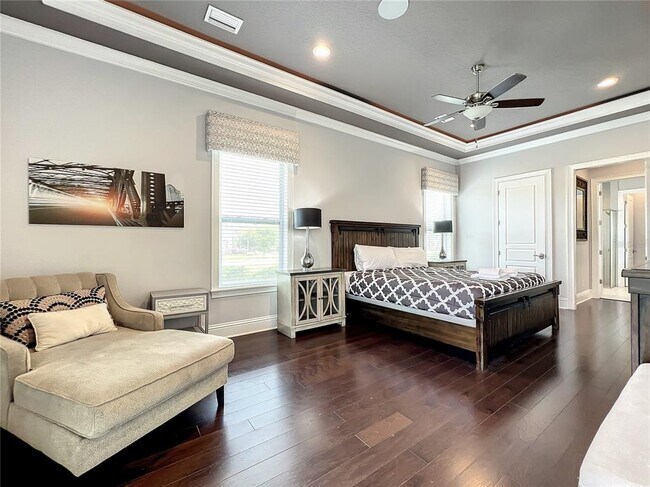 Building Photo - 760 Golden Bear Dr