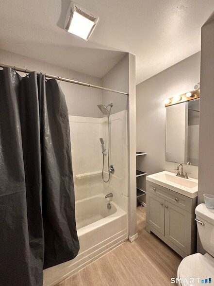 Building Photo - 74 Mt Pleasant St