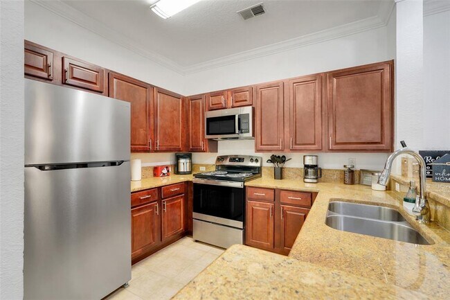 Building Photo - 1375 Tuscana Ln