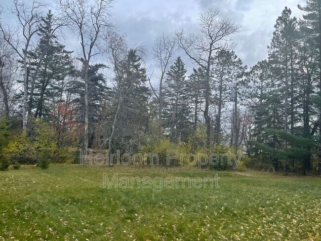 Building Photo - 5348 London Rd