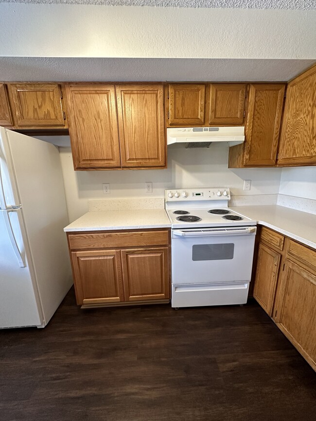 Main Level Kitchen - 5507 Fiesta Ln