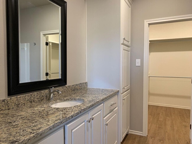 Building Photo - 1223 Preston Trails