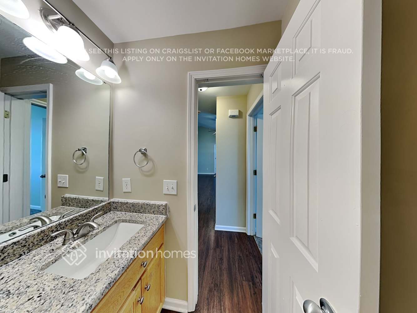 Building Photo - 1039 Loch Lomond Cir