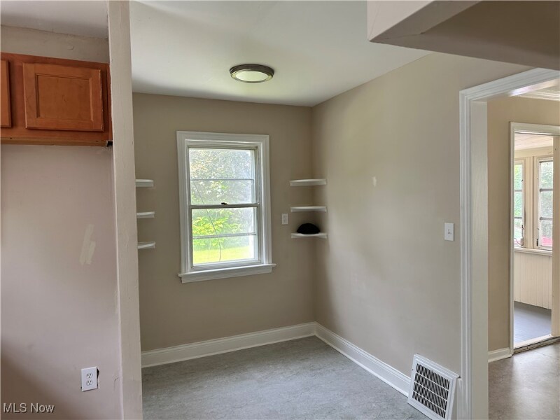 Building Photo - 3759 Northampton Rd