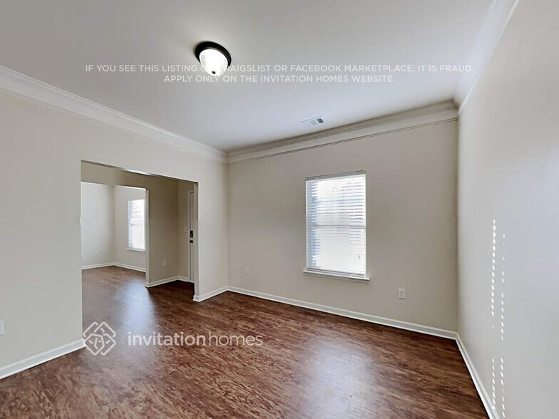 Building Photo - 123 Forrest Park Ln