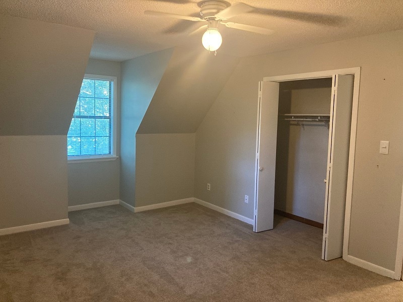 Building Photo - 352 Sam Thomas Rd