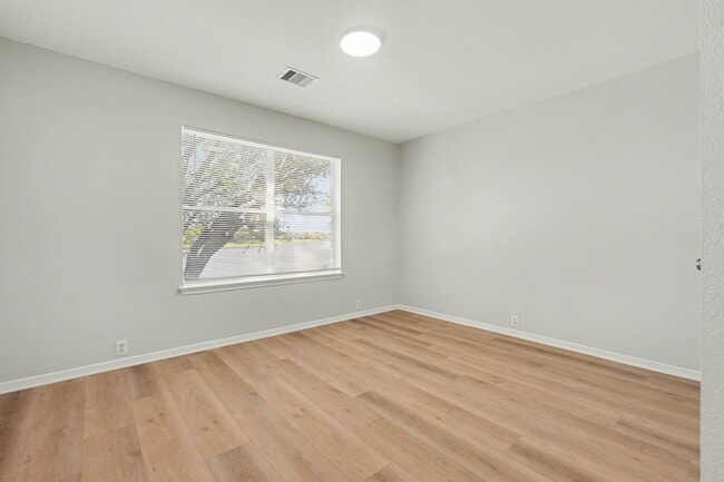 Building Photo - 17447 S Summit Canyon Dr