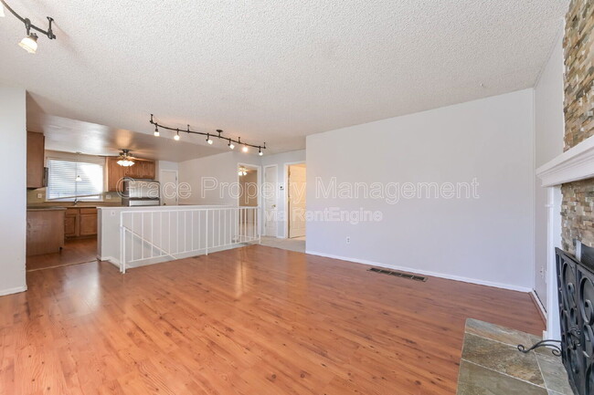 Building Photo - 19727 E Princeton Pl