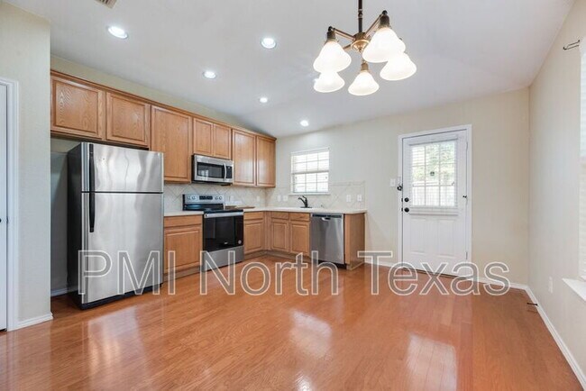 Building Photo - 2677 Calmwater Dr
