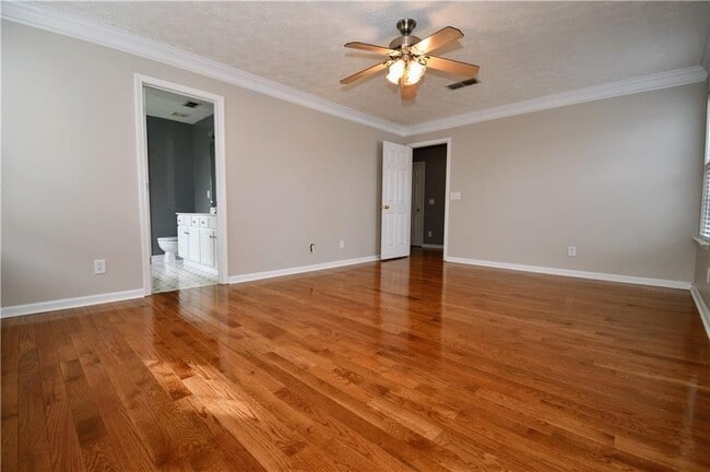 Building Photo - 273 Carrington Way