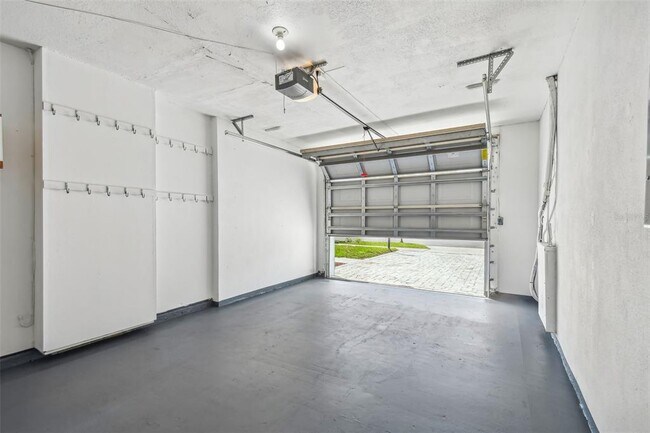 Building Photo - 12237 Eldon Dr