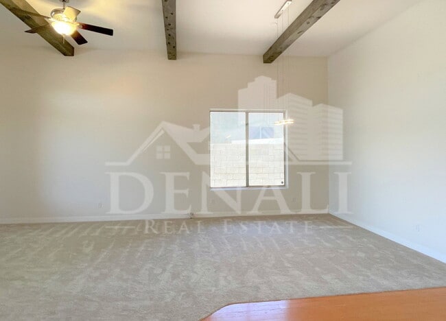 Building Photo - 26623 N 44th St