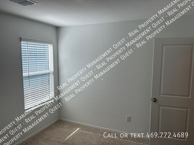 Building Photo - 474 Reverie Wy