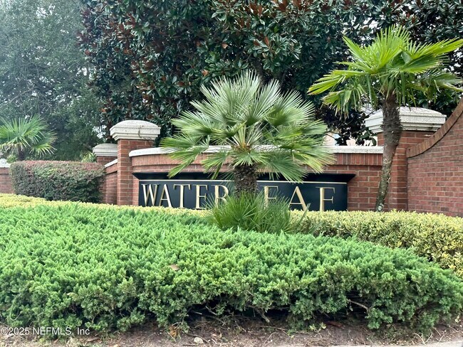 Building Photo - 395 Candlebark Dr