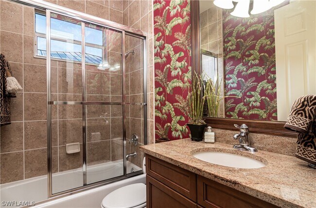 Building Photo - 1849 N Bahama Ave