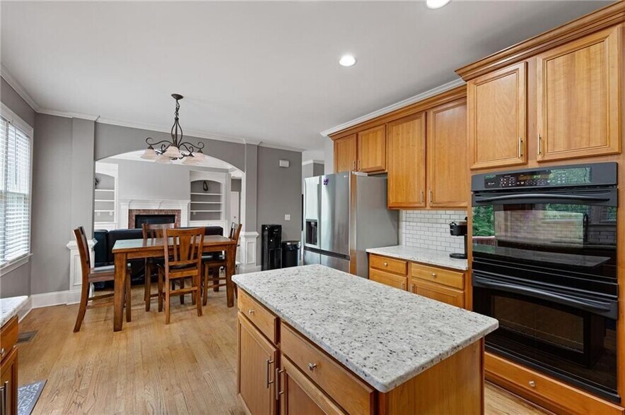 Building Photo - 227 Oakwind Pointe