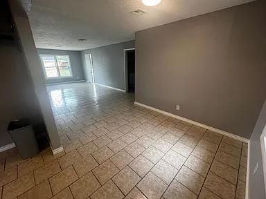 Building Photo - 2812 SW 48th St