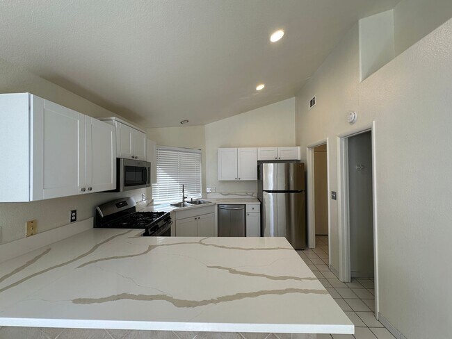 Building Photo - Alta View Estate