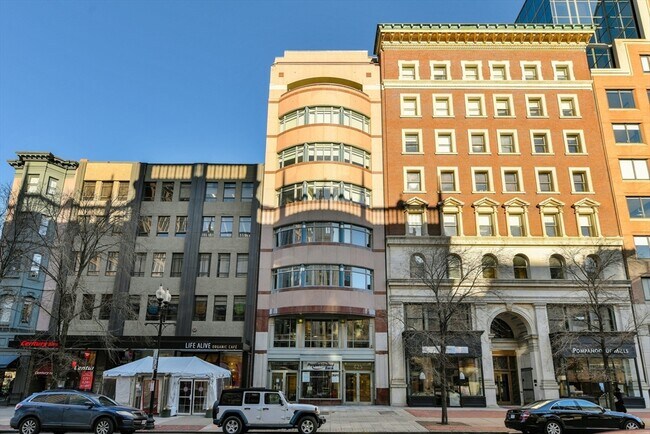 Building Photo - 425 Boylston St