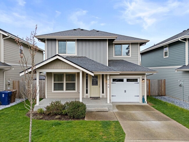 Primary Photo - Modern 4-Bed Tacoma Home | Energy Efficien...