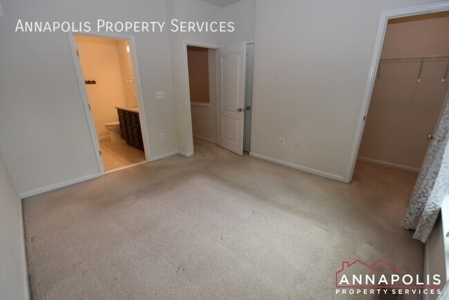 Building Photo - 2818 Etley Ct