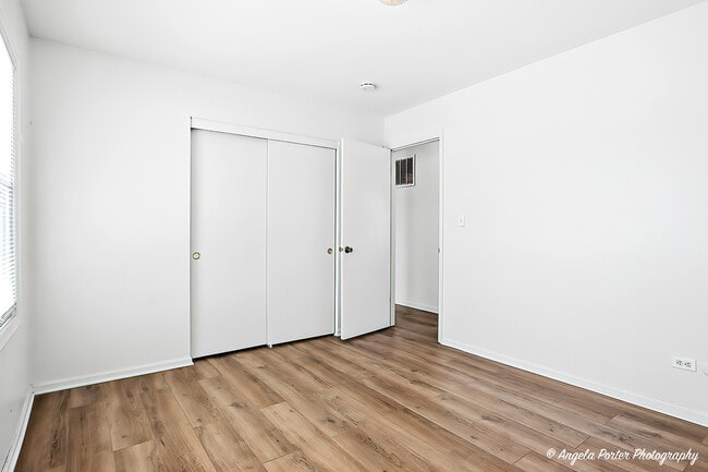 Building Photo - 829 Washington St