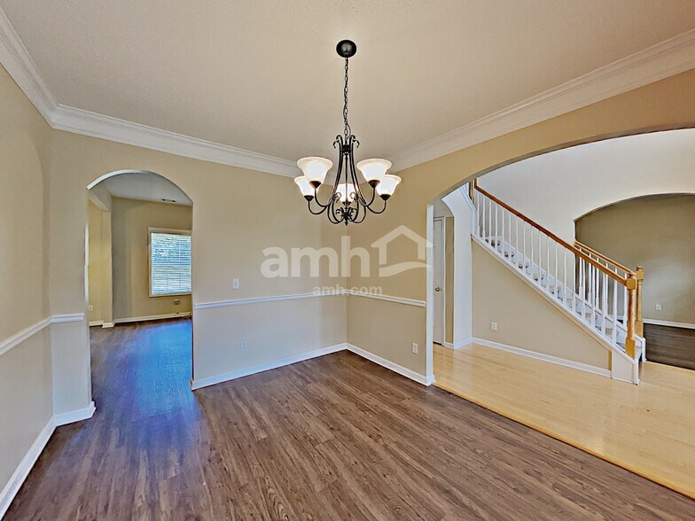 Building Photo - 429 The Gables Dr