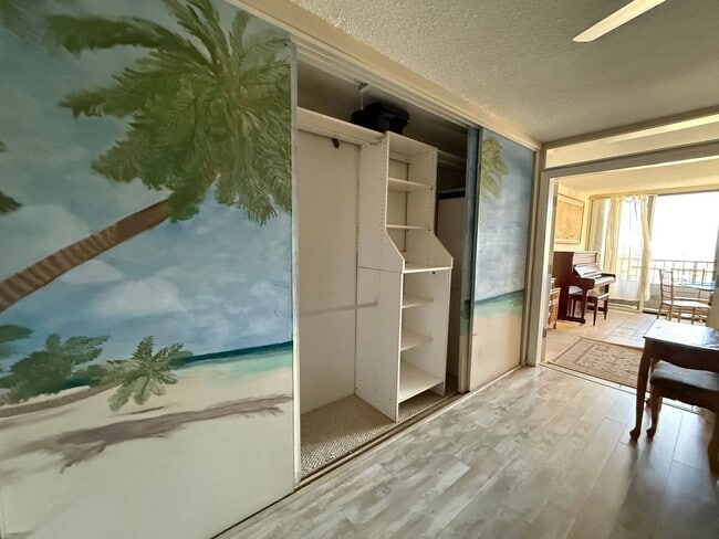 Building Photo - Mostly Furnished 2BR/2BA Condo