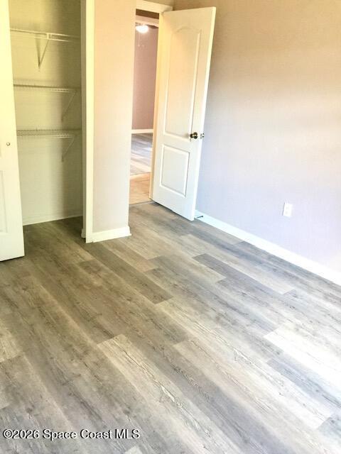 Building Photo - 2033 Gloria Cir