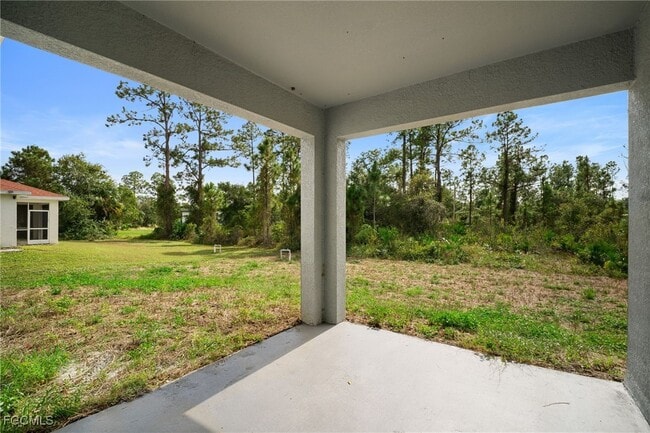 Building Photo - 942 Sunrise Blvd