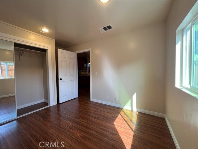 Building Photo - 4727 Milne Dr