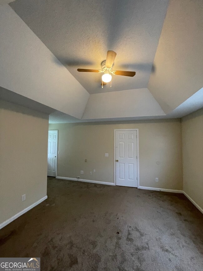 Building Photo - 81 Abbotsford Dr