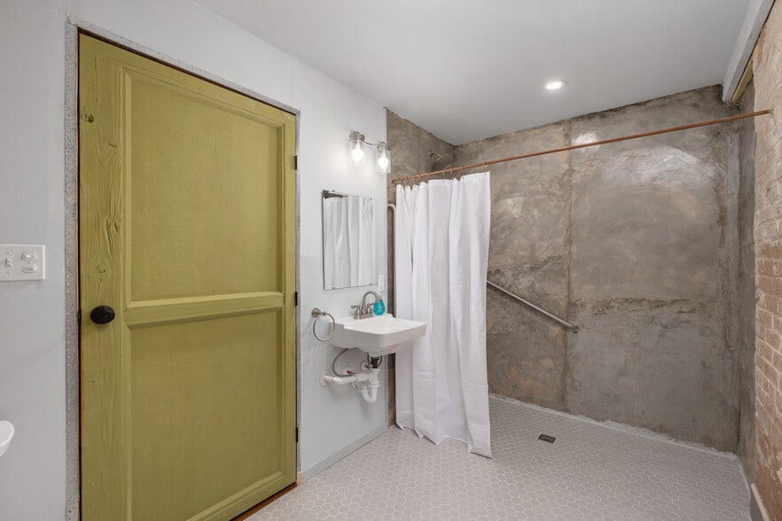 Bathroom 2 ADA - 1500 E Madison St