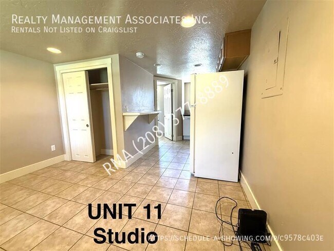 Building Photo - 1019 S Longmont Ave